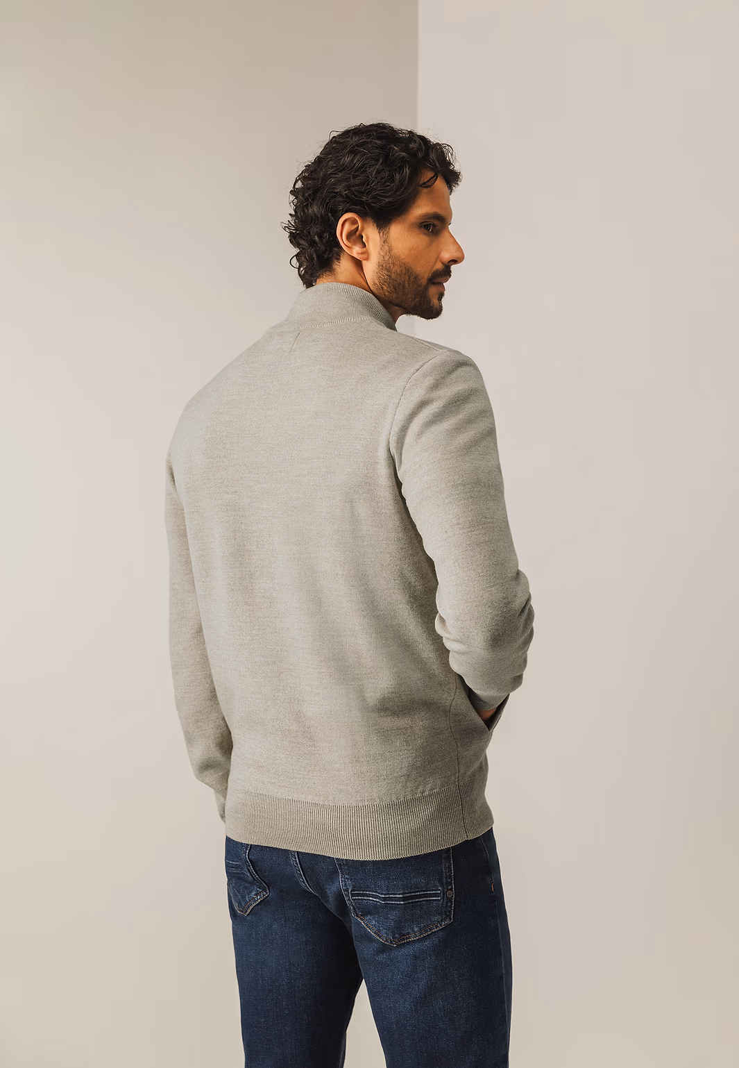 Cardigan zipper