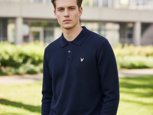 Lyle & Scott Panelled Waffle Knitted Polo KN2570V